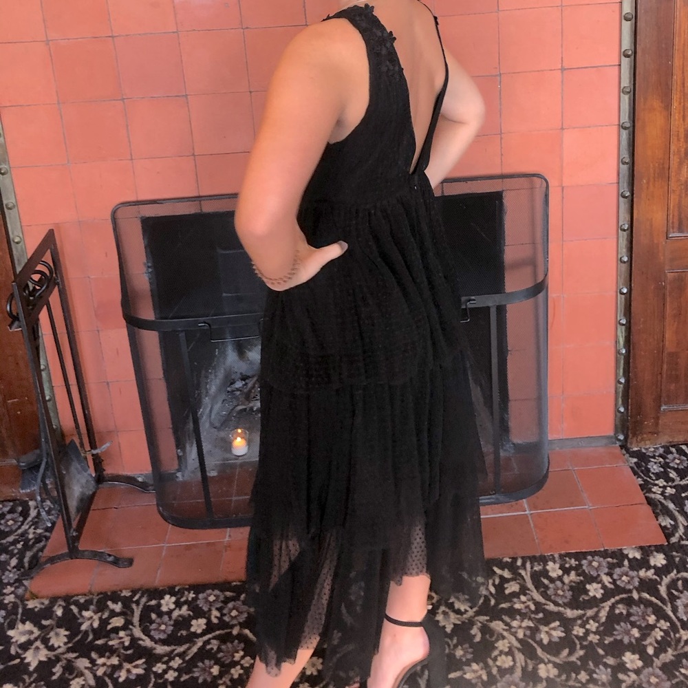 Black Lace Lulu’s midi Dress